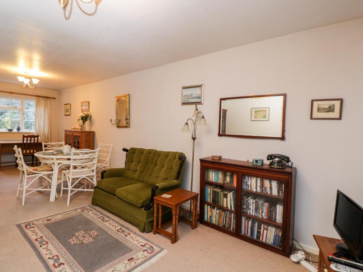 Holiday home Poets Corner *