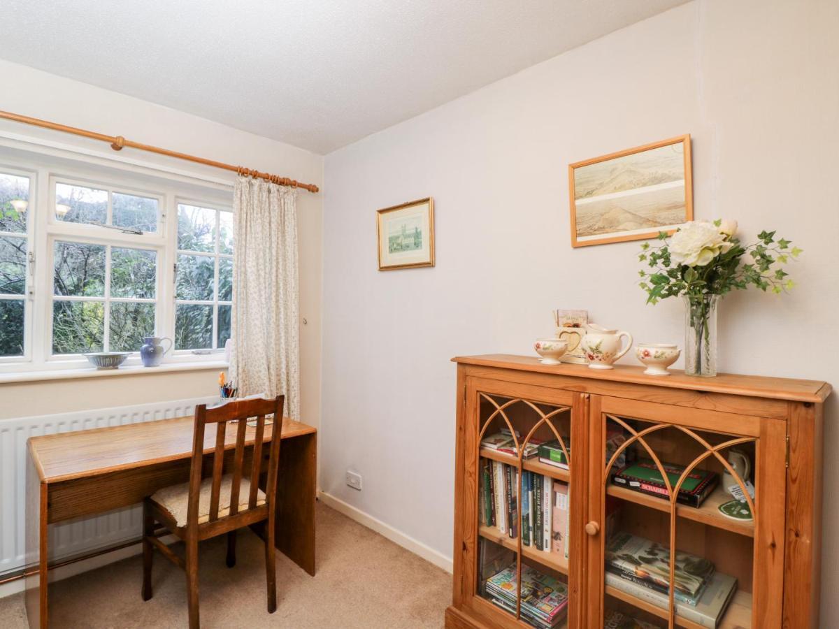 Poets Corner * Great Malvern